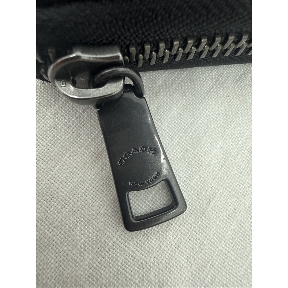 Coach Leather Continental Accordion Zip Black Signature Debossed Wallet READ - Picture 7 of 9